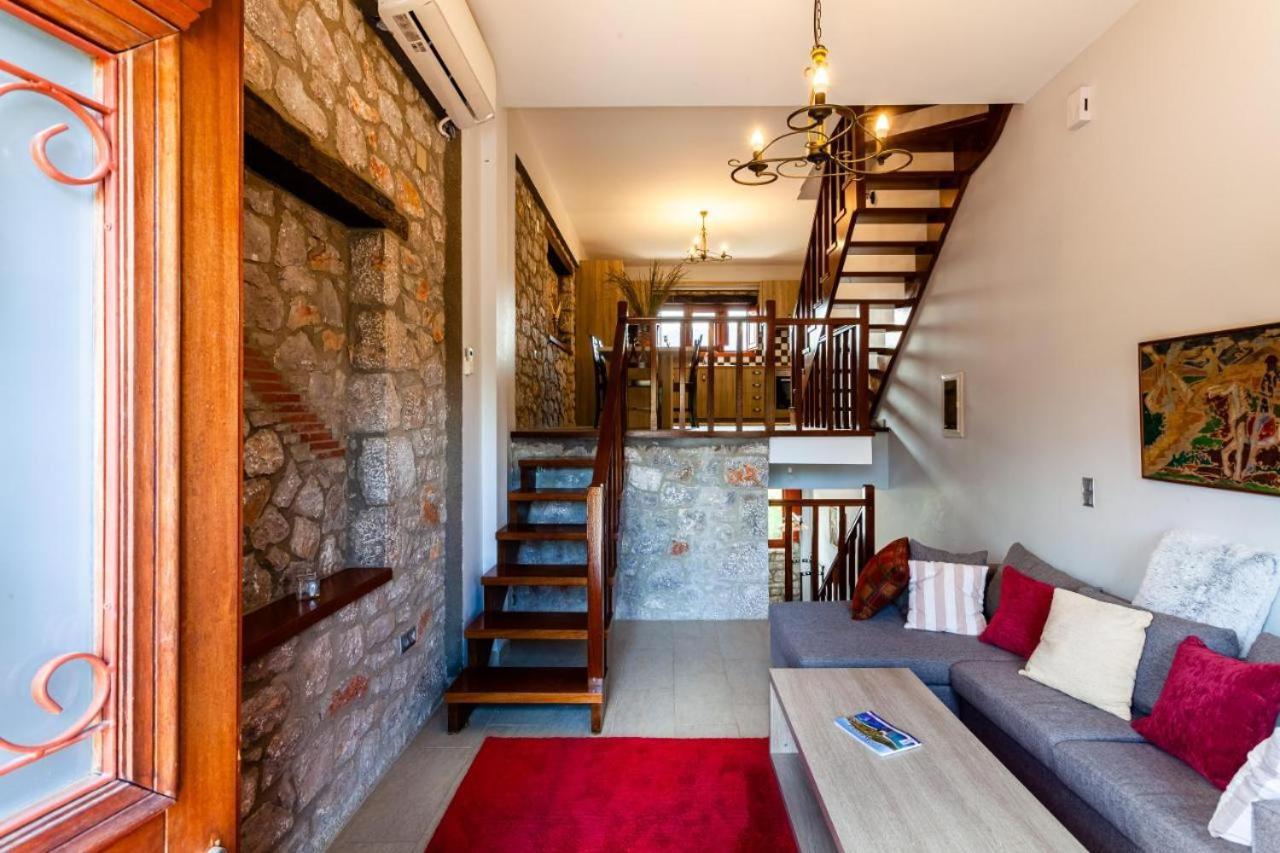 Stone Villas Dukes Паралион-Астрос Экстерьер фото
